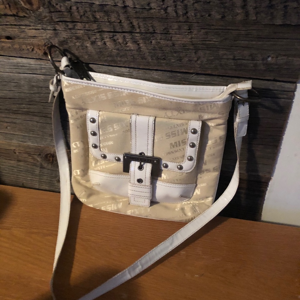 Handbag